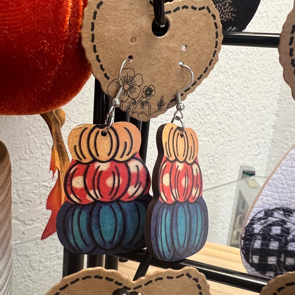 Seasonal multi color hook earrings